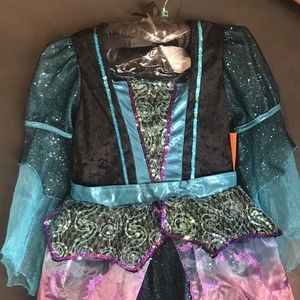 Witch Costume with with hat